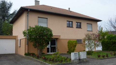 Location : MAISON � louer � HORBOURG-WIHR ()